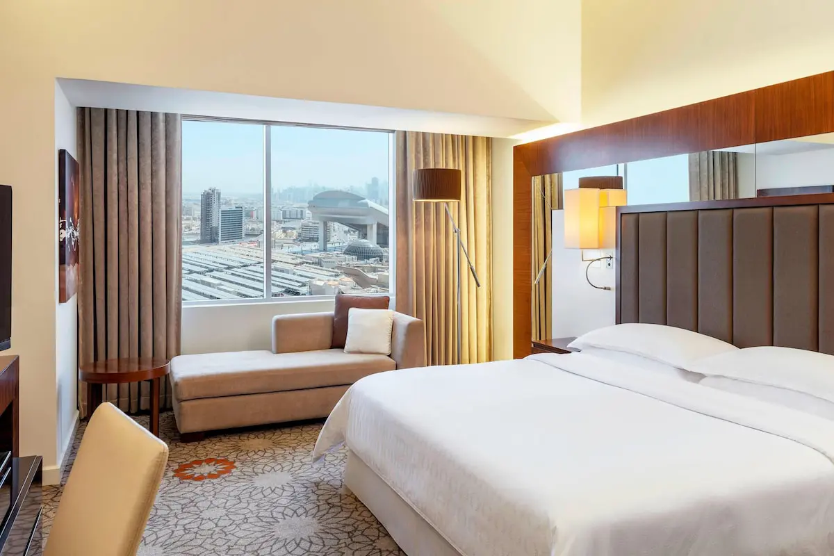 اتاق هتل شرایتون مال امارات دبی